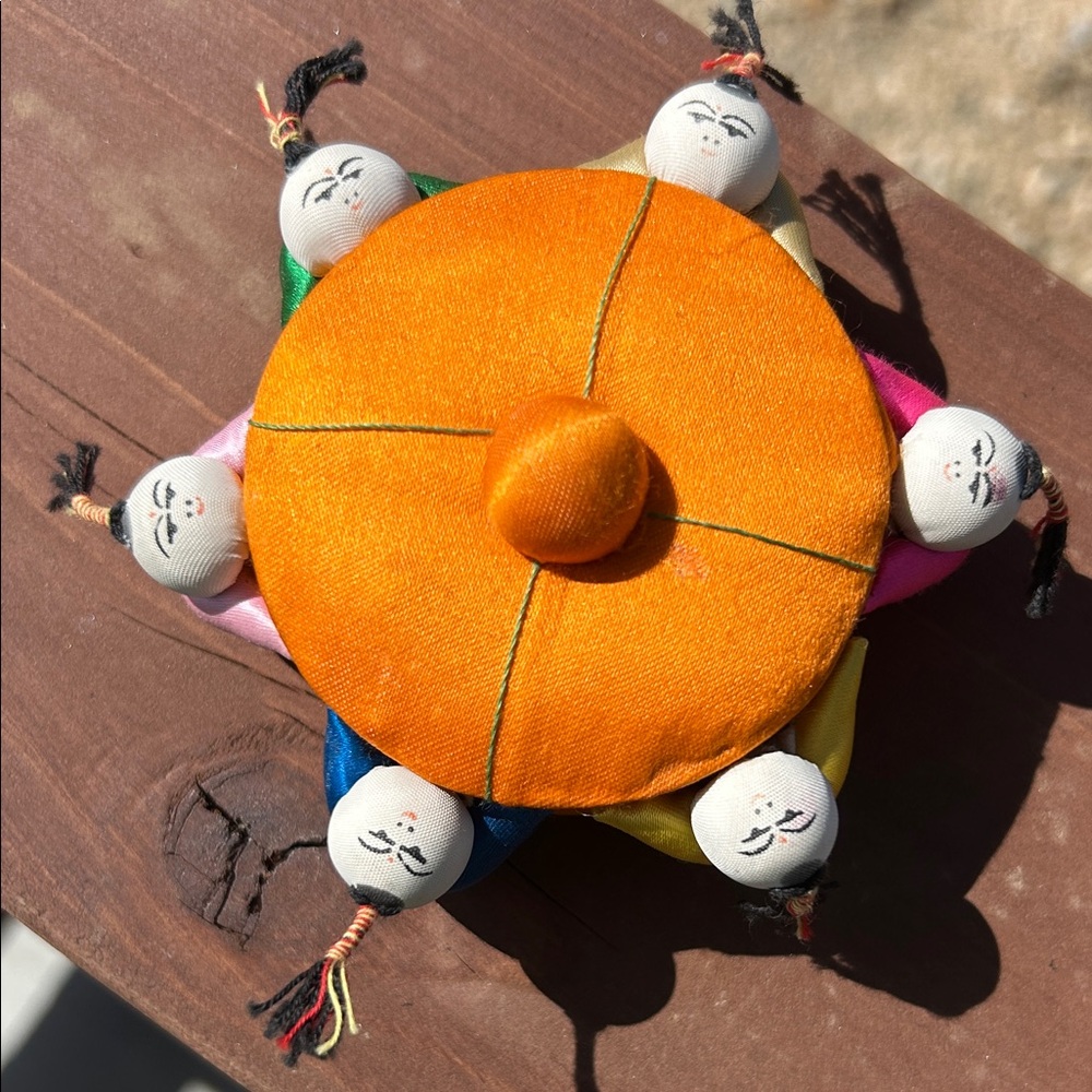 Vintage Silk Chinese Pin Cushion Trinket Box - Picture 4 of 8